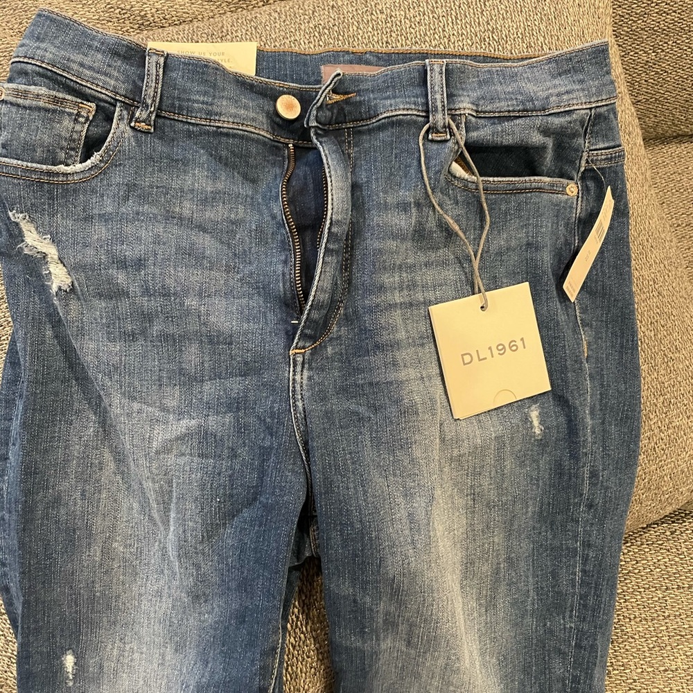 NWT DL1961 Mara ankle straight leg jeans 32